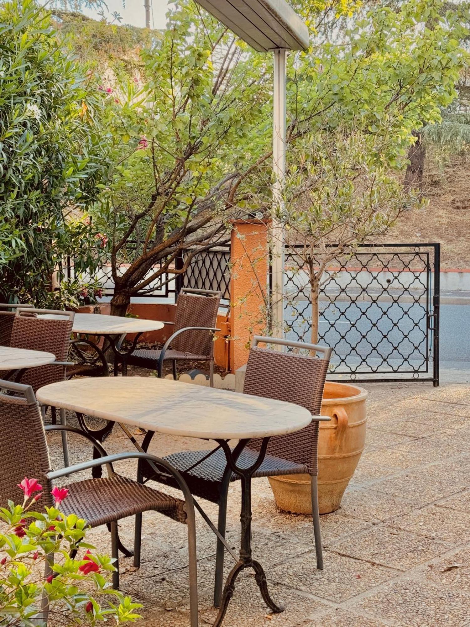 Hotel Le Nid Argeles-sur-Mer Exterior photo