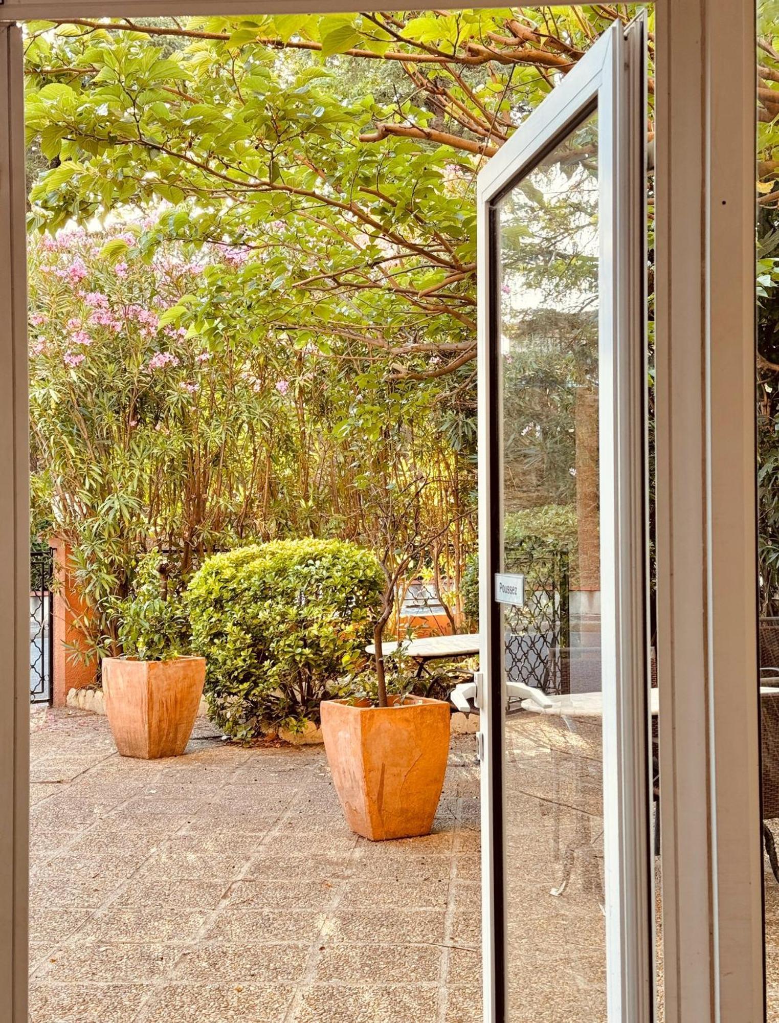 Hotel Le Nid Argeles-sur-Mer Exterior photo